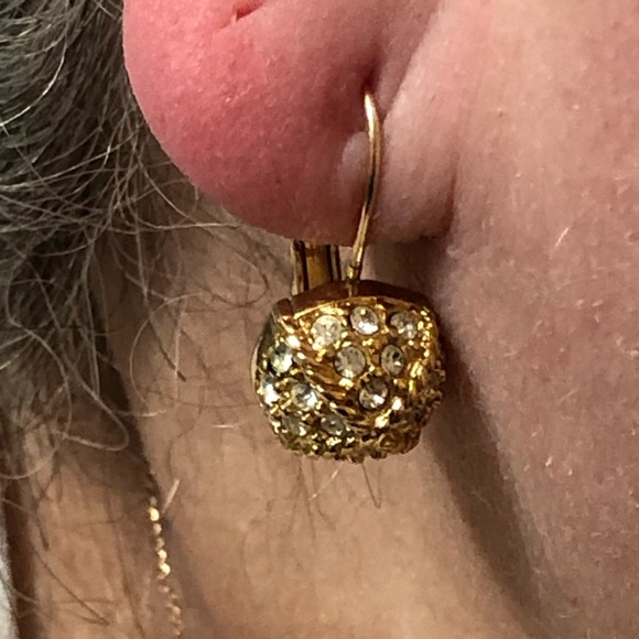 EUC  ❤️ Swarovski Goldtone&Sparkle Drop Earrings - Picture 2 of 9